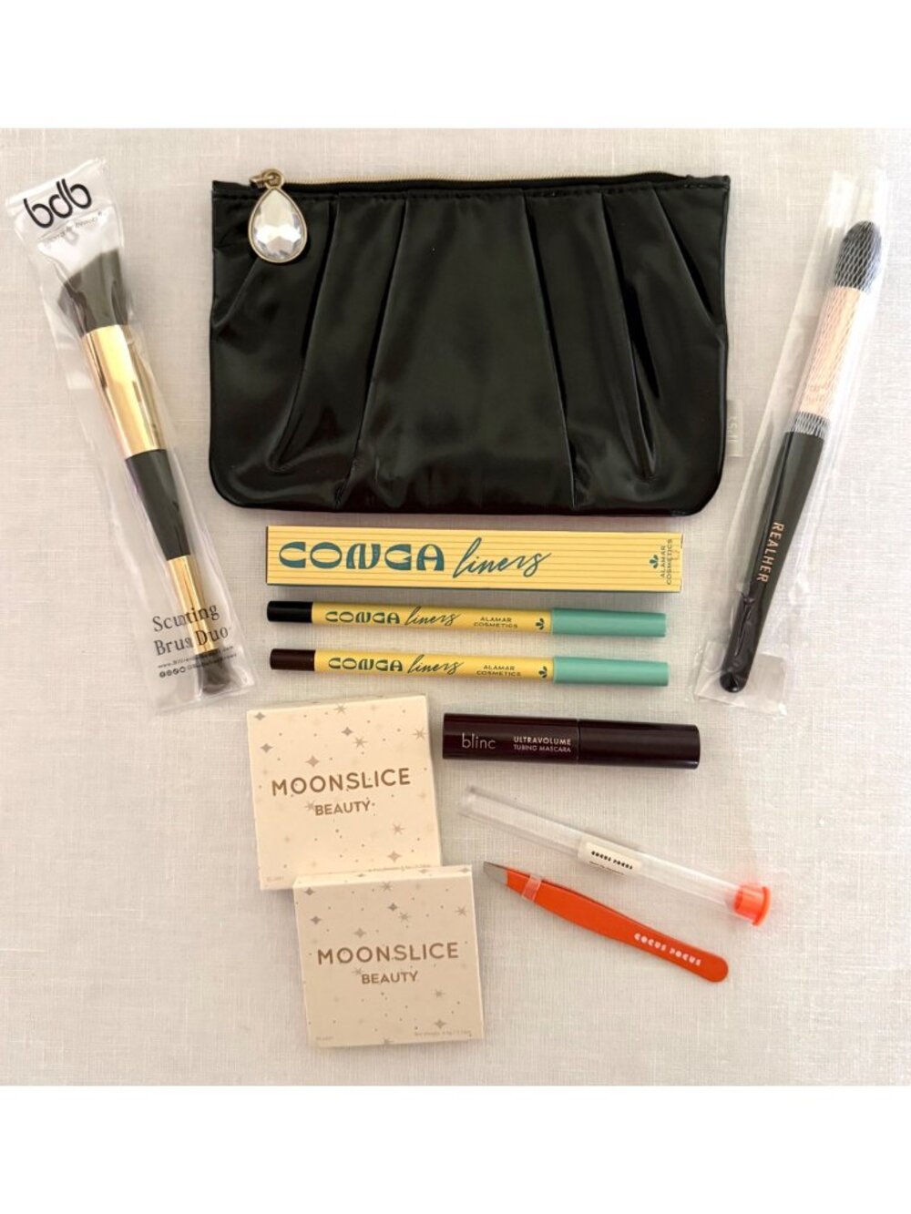 Makeup Beauty Touch Up Kit Black Cosmetic Pouch Blush Mascara Liners